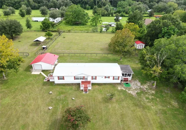 Photo 3 of Manufactured home for sale at 14839 Sw 16th Avenue, Ocala, FL 34473 | MLS# OM731405 | Listing updated on 2026-09-11