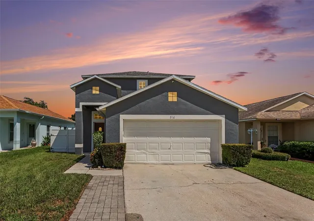 Photo 1 of Single family home for sale at 8910 Bridgeford Oaks Dr, Temple Terrace, FL 33637 | MLS# TB8544143 | Listing updated on 2026-09-29