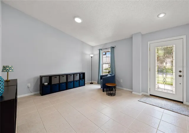 Photo 3 of Sale Pending at 9211 Mill Cir, Tampa, FL 33647 | MLS# TB8544144 | Listing updated on 2026-09-11