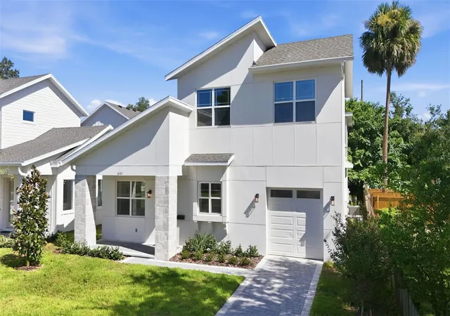 Photo 2 of Multi family home for sale at 1603 Bryn Mawr St, Orlando, FL 32804 | MLS# O6437957 | Listing updated on 2026-09-23