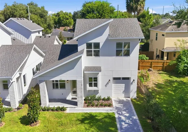 Photo 3 of Multi family home for sale at 1603 Bryn Mawr St, Orlando, FL 32804 | MLS# O6437957 | Listing updated on 2026-09-23