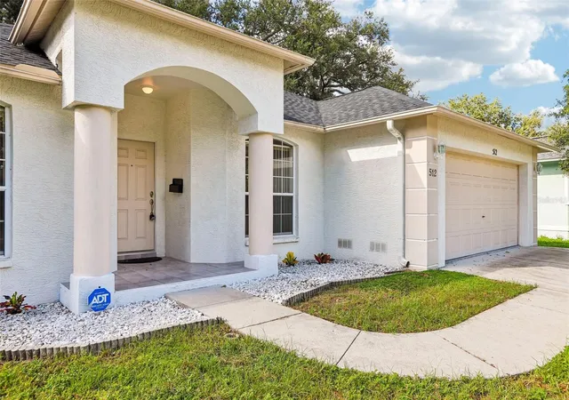 Photo 3 of Single family home for sale at 512 Atwood Ave N, Saint Petersburg, FL 33702 | MLS# TB8544185 | Listing updated on 2026-09-22