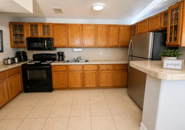 Photo 4 of Single family home for sale at 605 Carver Dr, Lake Wales, FL 33853 | MLS# O6438025 | Listing updated on 2026-09-14