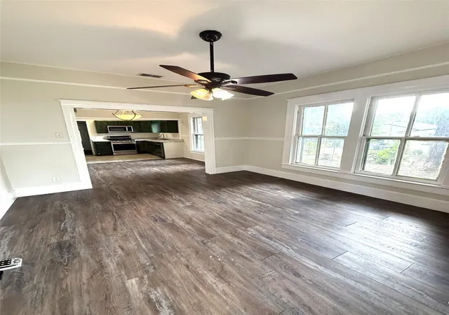 Photo 4 of Single family home for sale at 1010 S Dudley Ave, Bartow, FL 33830 | MLS# L4964719 | Listing updated on 2026-10-28