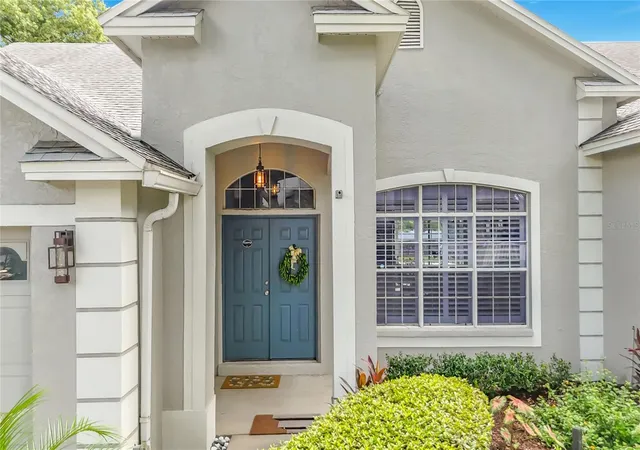Photo 3 of Sale Pending at 3907 Rolling Ter Ln, Valrico, FL 33596 | MLS# A4704678 | Listing updated on 2026-09-23