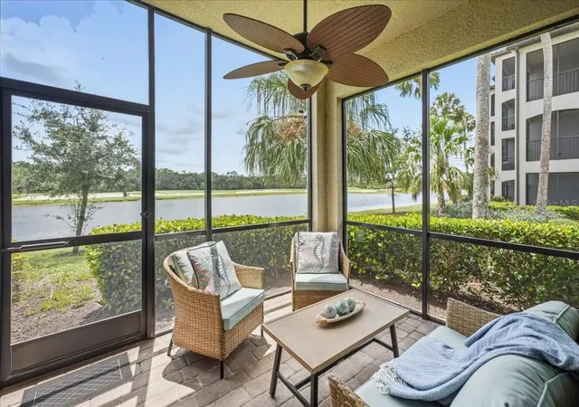Listing Photo 4 - Condo for sale in building located at 17118 Vardon Ter, LAKEWOOD RANCH, FL 34211 - Unit #108
