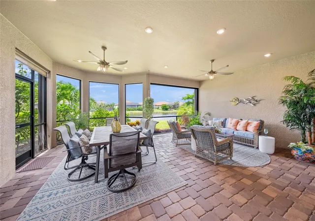 Photo 4 of Single family home for sale at 5310 Cicerone St, Sarasota, FL 34238 | MLS# A4704685 | Listing updated on 2026-09-15