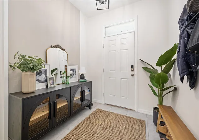 Photo 3 of Townhouse for sale at 166 Reena Dr, Daytona Beach, FL 32117 | MLS# V4951045 | Listing updated on 2026-10-07