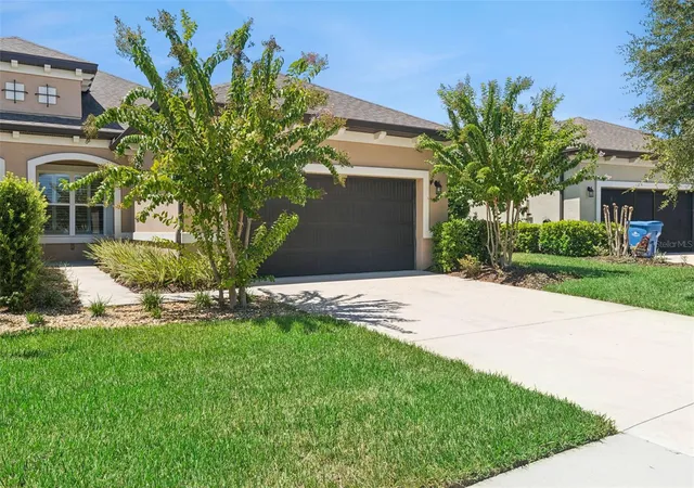 Photo 2 of Single family home for sale at 3274 Bailey Ann Dr, Ormond Beach, FL 32174 | MLS# V4951046 | Listing updated on 2026-09-13