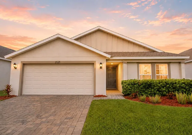 Photo 2 of Single family home for sale at 2025 Havasu Fls Ave, Deland, FL 32724 | MLS# O6438151 | Listing updated on 2026-10-02