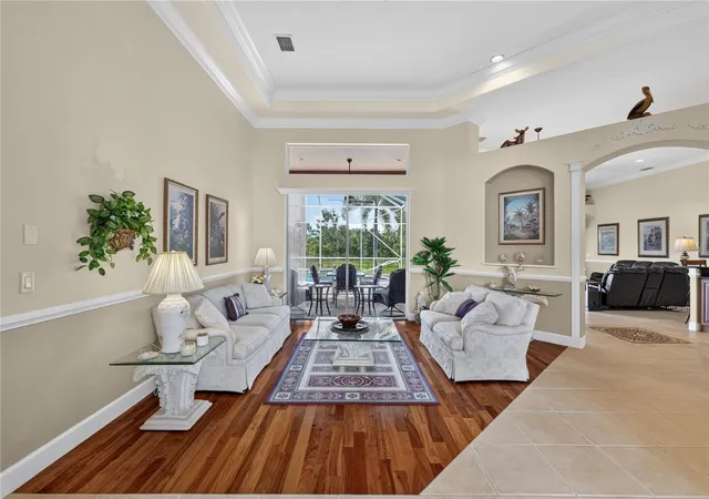 Photo 4 of Sale Pending at 7007 74th Street Cir E, Bradenton, FL 34203 | MLS# A4704741 | Listing updated on 2026-09-15