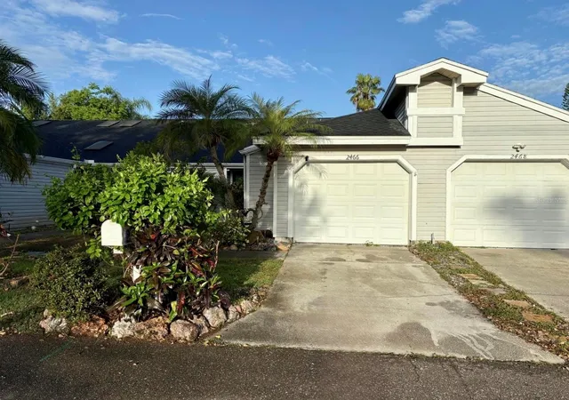 Photo 1 of Single family home for sale at 2466 Alhambra St, Clearwater, FL 33761 | MLS# S5156748 | Listing updated on 2026-10-05