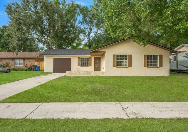 Single family home for sale at 410 Timber Crk Dr, Brandon, FL 33510 | MLS# TB8544520 | Listing updated on 2026-09-18