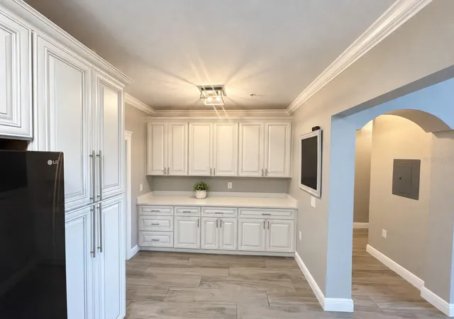 Listing Photo 5 - Condo for sale in building located at 2741 Via Cipriani, CLEARWATER, FL 33764 - Unit #916A