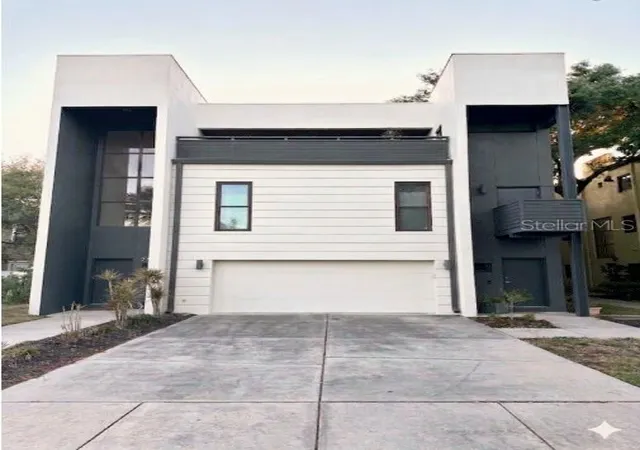 Photo 2 of Townhouse for sale at 212 S Moody Ave #2, Tampa, FL 33609 | MLS# TB8544551 | Listing updated on 2026-10-02