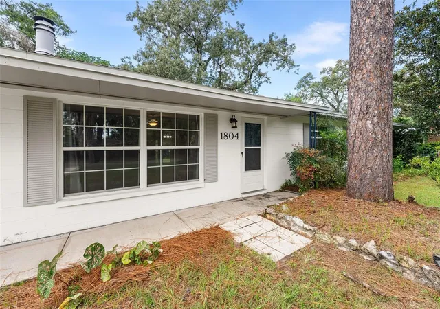 Photo 3 of Single family home for sale at 1804 NW 36th Terrace, Gainesville, FL 32605 | MLS# GC543178 | Listing updated on 2026-10-24