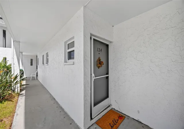 Listing Photo 4 - Condo for sale in building located at 22375 Edgewater Dr, PORT CHARLOTTE, FL 33980 - Unit #124