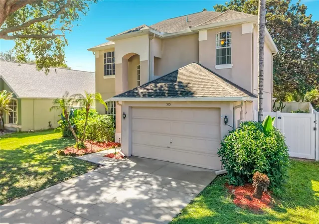 Photo 2 of Single family home for sale at 513 Winding Holw Ave, Ocoee, FL 34761 | MLS# O6438273 | Listing updated on 2026-09-15