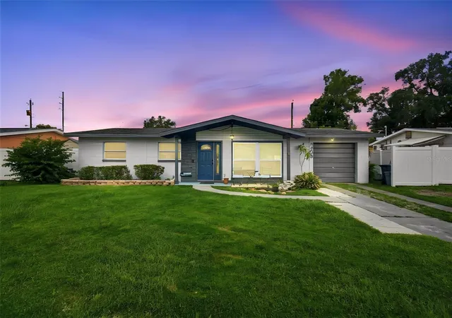 Photo 1 of Single family home for sale at 2609 Auburn Ave W, Tampa, FL 33614 | MLS# TB8544591 | Listing updated on 2026-10-07