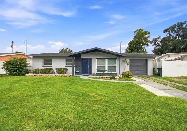 Photo 2 of Single family home for sale at 2609 Auburn Ave W, Tampa, FL 33614 | MLS# TB8544591 | Listing updated on 2026-10-07