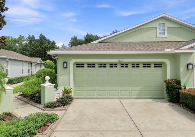 Photo 1 of Sale Pending at 7625 Deer Path Ln, Land O Lakes, FL 34637 | MLS# TB8544603 | Listing updated on 2026-09-18