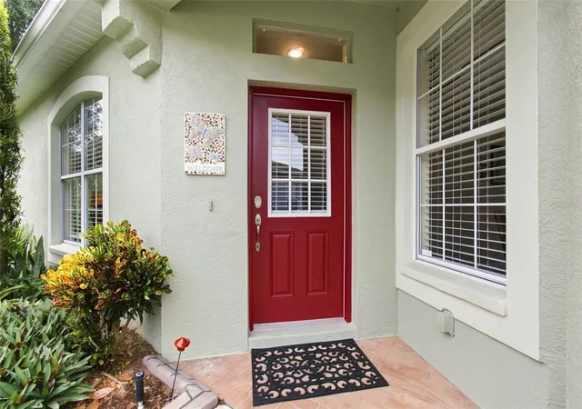 Photo 4 of Sale Pending at 7625 Deer Path Ln, Land O Lakes, FL 34637 | MLS# TB8544603 | Listing updated on 2026-09-18