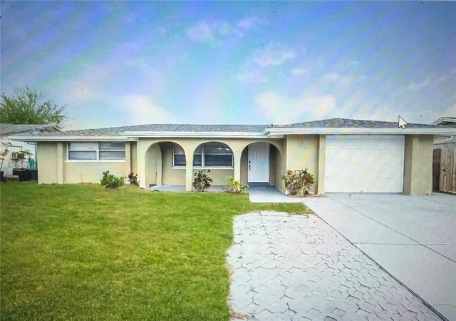 Photo 1 of Single family home for sale at 7405 Oakshire Dr, Port Richey, FL 34668 | MLS# W7889118 | Listing updated on 2026-10-03
