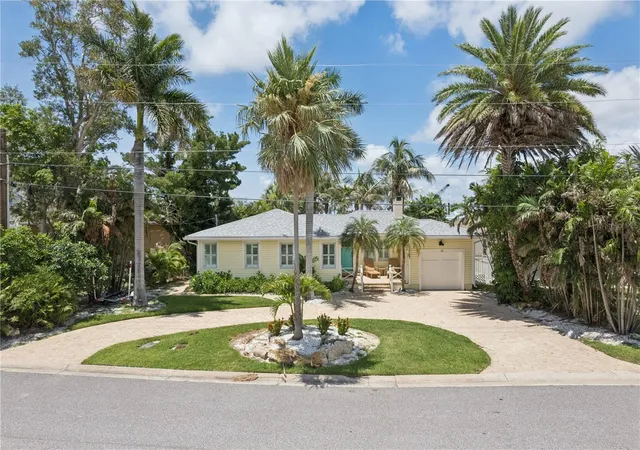 Photo 3 of Single family home for sale at 110 Devon Dr, Clearwater Beach, FL 33767 | MLS# TB8544611 | Listing updated on 2026-09-15