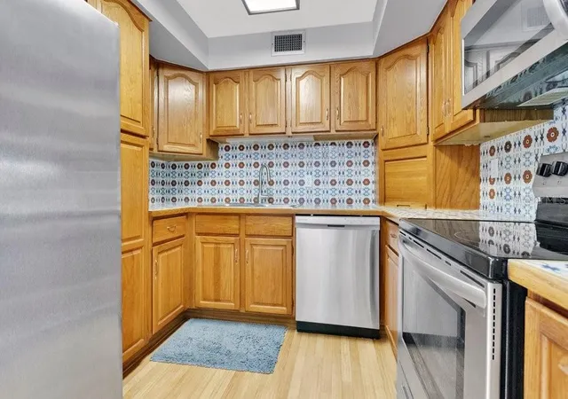 Photo 3 of Single family home for sale at 7400 36th Avenue N, Saint Petersburg, FL 33710 | MLS# TB8544625 | Listing updated on 2026-10-22