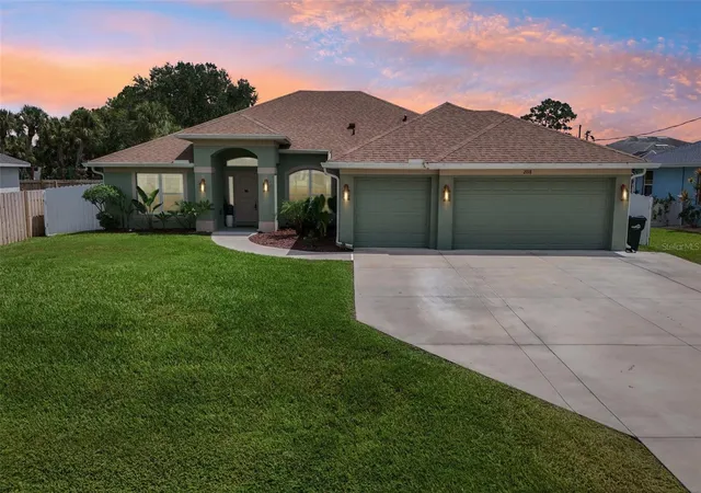 Photo 1 of Single family home for sale at 2718 N Chamberlain Blvd, North Port, FL 34286 | MLS# N6145589 | Listing updated on 2026-09-12