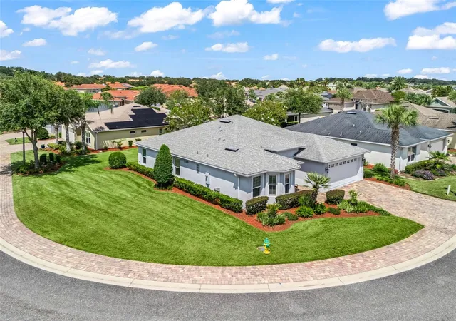 Photo 3 of Single family home for sale at 10038 Ketch Kay Ln, Oxford, FL 34484 | MLS# G5117275 | Listing updated on 2026-09-12