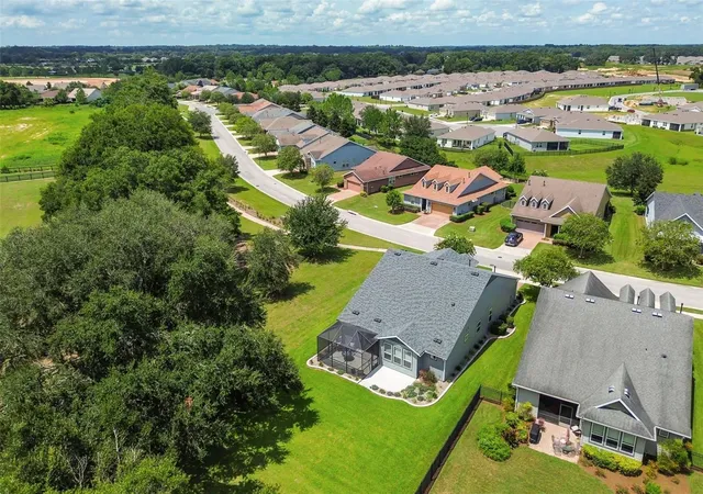 Photo 3 of Single family home for sale at 4720 Nw 35th Lane Rd, Ocala, FL 34482 | MLS# OM731511 | Listing updated on 2026-09-12