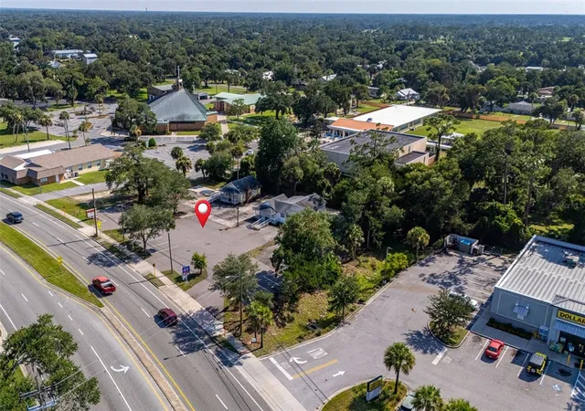 Photo 3 of Single family home for sale at 1042 N Dixie Fwy, New Smyrna Beach, FL 32168 | MLS# NS1089147 | Listing updated on 2026-09-09