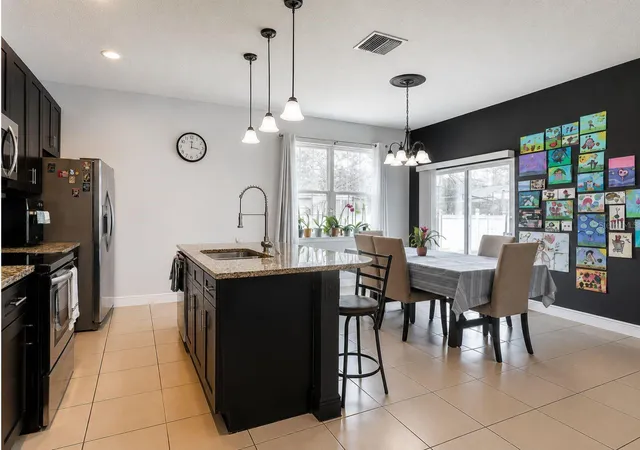 Photo 4 of Single family home for sale at 420 E Eagle Dr, Kissimmee, FL 34759 | MLS# S5156776 | Listing updated on 2026-09-13
