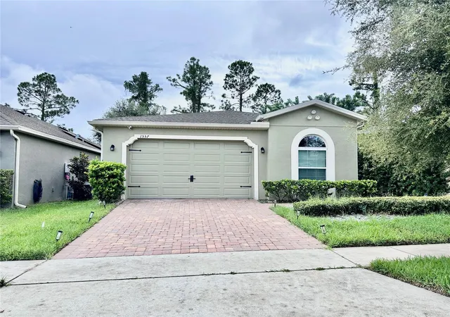 Single family home for sale at 1557 Amber Leaf Cir, Ocoee, FL 34761 | MLS# O6438403 | Listing updated on 2026-09-10