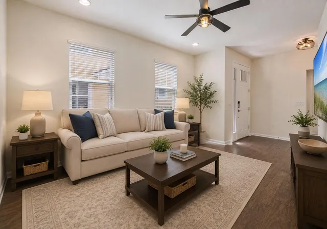 Photo 2 of Townhouse for sale at 12161 Trailhead Dr, Bradenton, FL 34211 | MLS# A4704814 | Listing updated on 2026-09-23
