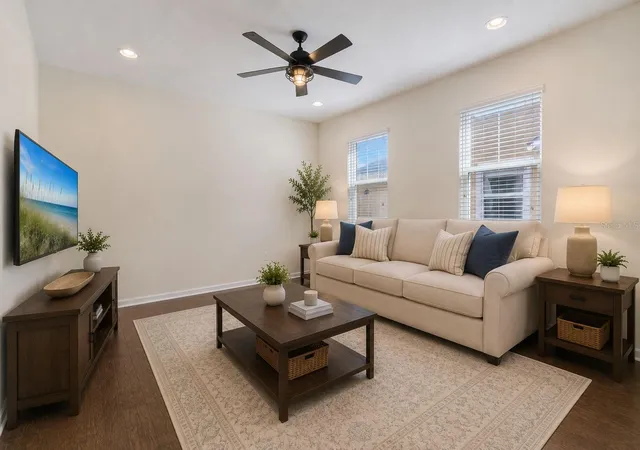 Photo 3 of Townhouse for sale at 12161 Trailhead Dr, Bradenton, FL 34211 | MLS# A4704814 | Listing updated on 2026-09-23
