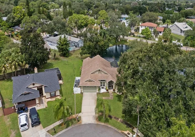 Photo 4 of Sale Pending at 1650 Winners Cir, Tarpon Springs, FL 34689 | MLS# TB8544800 | Listing updated on 2026-09-15
