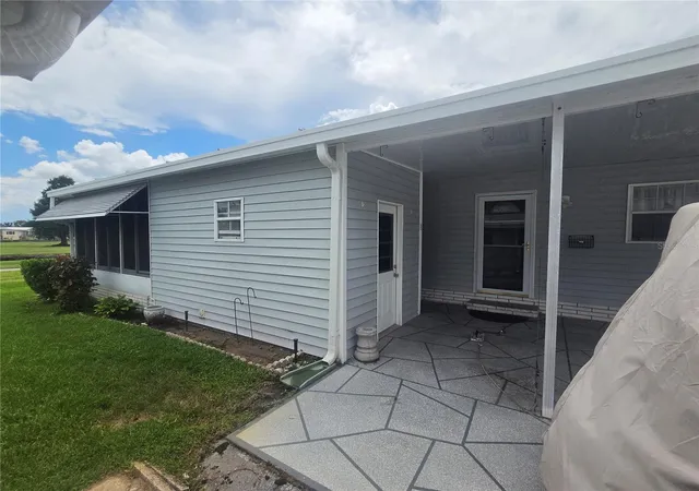 Photo 4 of Single family home for sale at 76 Straphmore Dr, Haines City, FL 33844 | MLS# P4939761 | Listing updated on 2026-10-06
