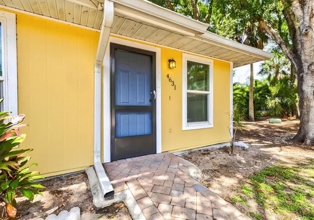 Photo 1 of Multi family home for sale at 4631 Summerwind Dr #16, Sarasota, FL 34234 | MLS# A4704841 | Listing updated on 2026-09-10
