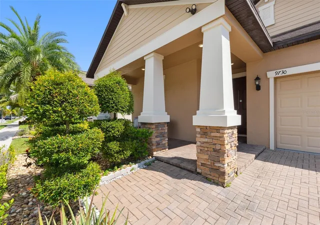 Photo 4 of Single family home for sale at 9730 Ivory Dr, Sun City Center, FL 33573 | MLS# TB8544870 | Listing updated on 2026-09-12