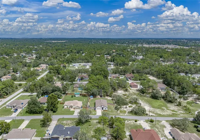 Photo 3 of Single family home for sale at 8170 Nordica Rd, Weeki Wachee, FL 34613 | MLS# TB8544880 | Listing updated on 2026-09-14