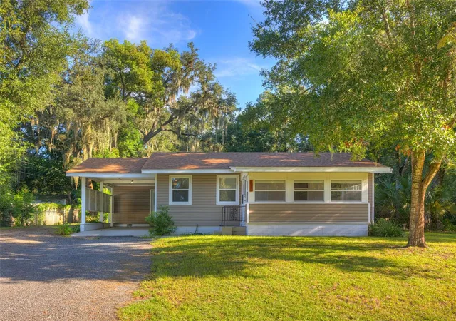 Photo 1 of Single family home for sale at 355 W Wisconsin Ave, Orange City, FL 32763 | MLS# V4951078 | Listing updated on 2026-09-10