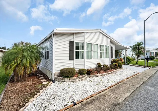 Photo 2 of Manufactured home for sale at 428 Pelican Dr S, Oldsmar, FL 34677 | MLS# TB8544886 | Listing updated on 2026-10-07