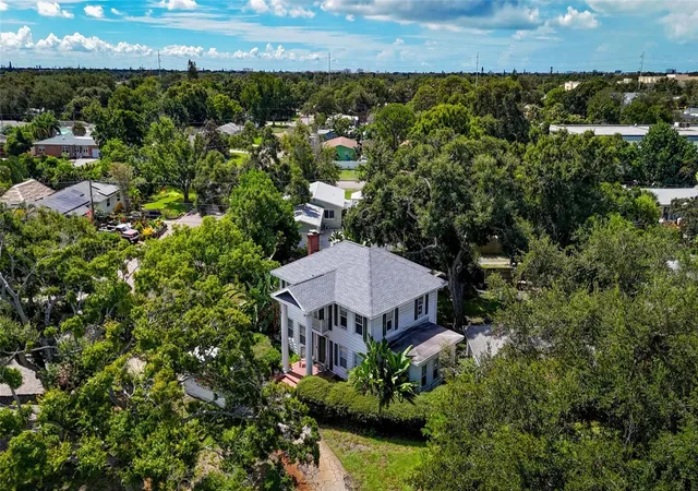 Photo 3 of Single family home for sale at 6100 3rd Avenue N, Saint Petersburg, FL 33710 | MLS# TB8544907 | Listing updated on 2026-10-05
