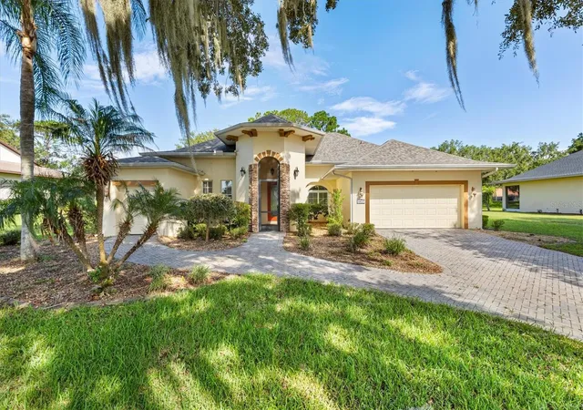 Photo 1 of Single family home for sale at 6027 Spinnaker Loop, Lady Lake, FL 32159 | MLS# G5117304 | Listing updated on 2026-09-11
