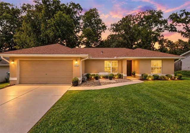 Photo 1 of Single family home for sale at 6382 Nw 61 Avenue, Ocala, FL 34482 | MLS# OM731574 | Listing updated on 2026-10-08