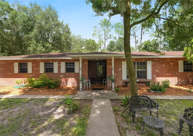 Photo 1 of Single family home for sale at 4105 Glen Rd, Lakeland, FL 33810 | MLS# L4964775 | Listing updated on 2026-09-23