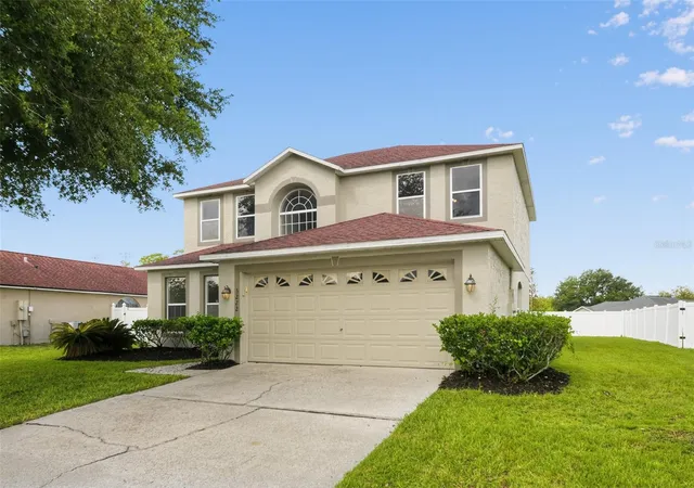 Photo 2 of Sale Pending at 3222 Reserve Ct, Orlando, FL 32825 | MLS# O6438674 | Listing updated on 2026-09-10