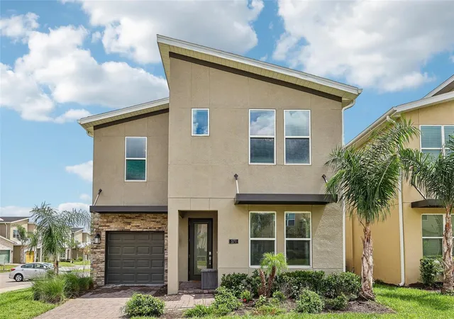 Photo 1 of Single family home for sale at 571 Sticks St, DAVENPORT, FL 33896 | MLS# O6438726 | Listing updated on 2026-10-12